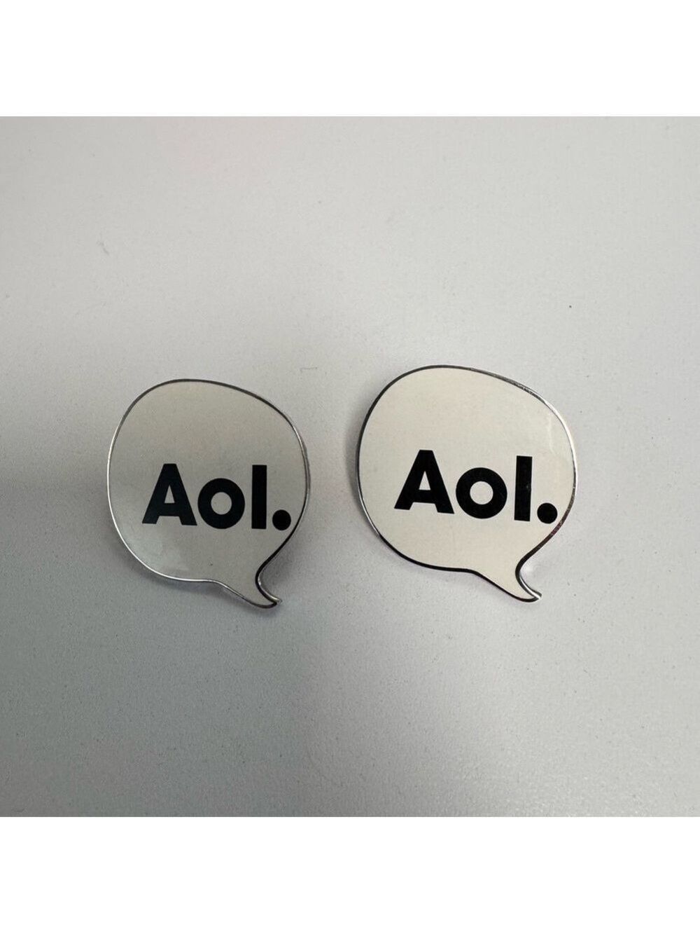 Set of 2 American Online (Aol.) Speech Bubble Logo Enamel Pins.  Collectibles